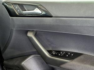Volkswagen Polo hatch 1.0TSI Life manual - Image 17