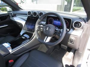 Mercedes-Benz GLC 220D 4MATIC - Image 13