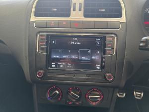 Volkswagen Polo Vivo hatch 1.0TSI GT - Image 9