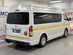 Toyota Hiace 2.5D-4D bus 14-seater GL - Image 2