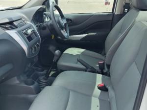 Nissan Navara 2.5DDTI XE S/C - Image 6