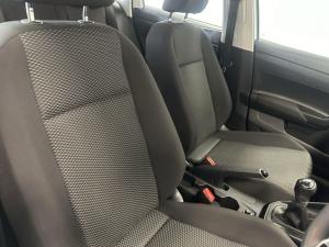 Volkswagen Polo Vivo 1.4 Trendline - Image 7