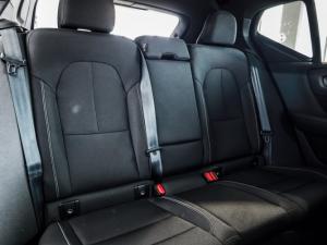 Volvo XC40 Recharge Single Motor Plus - Image 12