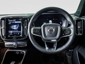Volvo XC40 Recharge Single Motor Plus - Image 19
