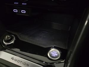 Volkswagen T-Roc 2.0TSI 140kW 4Motion R-Line - Image 5
