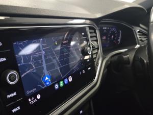 Volkswagen T-Roc 2.0TSI 140kW 4Motion R-Line - Image 7