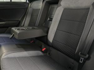 Volkswagen T-Roc 2.0TSI 140kW 4Motion R-Line - Image 9