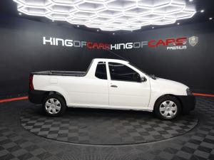 Nissan NP200 1.6i safety pack (aircon) - Image 3