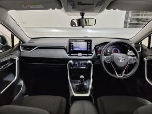 Toyota RAV4 2.0 GX - Image 6