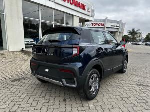 Mahindra XUV 3XO 1.2T MX2 manual - Image 3