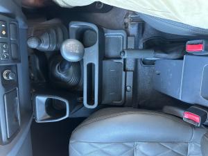 Toyota Land Cruiser 79 4.5D-4D V8 double cab LX - Image 10