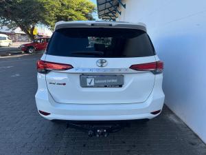 Toyota Fortuner 2.4GD-6 auto - Image 5