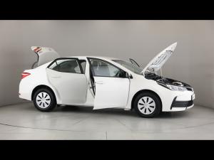 Toyota Corolla Quest 1.8 Plus manual - Image 20
