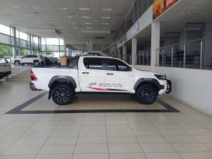 Toyota Hilux 2.8GD-6 double cab Legend auto - Image 3