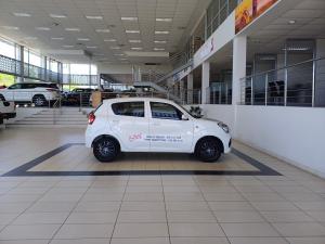 Toyota Vitz 1.0 XR manual - Image 3