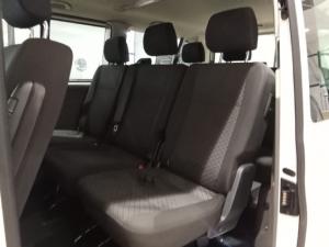 Volkswagen Transporter 2.0TDI Kombi SWB Trendline auto - Image 10