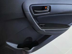 Suzuki Vitara Brezza 1.5 GL - Image 10
