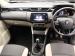 Renault Triber 1.0 Zen - Thumbnail 8