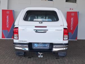 Toyota Hilux 2.4GD-6 double cab Raider manual - Image 5