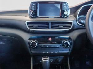 Hyundai Tucson 2.0 Premium - Image 10