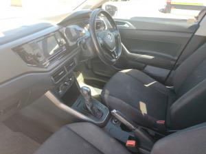 Volkswagen Polo hatch 1.0TSI Comfortline auto - Image 7