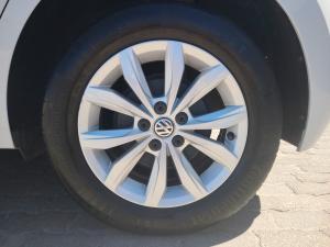 Volkswagen Polo hatch 1.0TSI Comfortline auto - Image 20