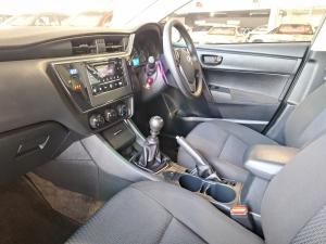 Toyota Corolla Quest 1.8 Plus manual - Image 7