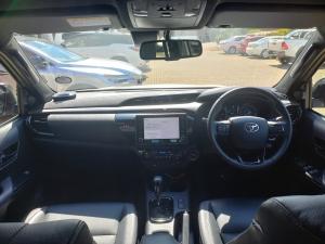 Toyota Hilux 2.8GD-6 double cab 4x4 Legend auto - Image 6