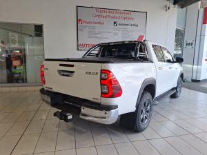 Toyota Hilux 2.8GD-6 double cab 4x4 Raider auto - Image 2