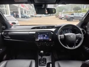 Toyota Hilux 2.8GD-6 Xtra cab 4x4 Legend auto - Image 8