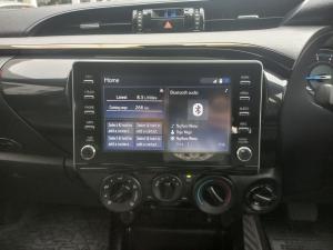 Toyota Hilux 2.8GD-6 Xtra cab 4x4 Legend auto - Image 17