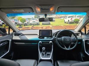 Toyota RAV4 2.0 GX CVT - Image 6
