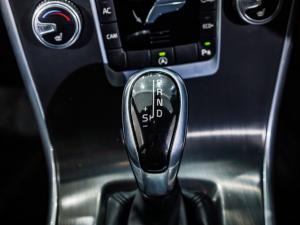 Volvo XC60 T5 AWD Inscription - Image 15