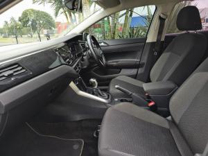 Volkswagen Polo 1.0 TSI Life DSG - Image 4