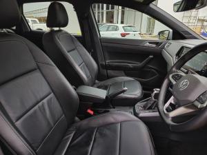 Volkswagen Polo 1.0 TSI R-LINE DSG - Image 21