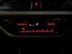 Suzuki Swift 1.2 GLX manual - Image 16