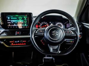 Suzuki Swift 1.2 GLX manual - Image 18