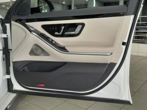 Mercedes-Benz S-Class S500 L 4Matic - Image 9