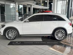 Mercedes-Benz GLC GLC220d 4Matic AMG Line - Image 4