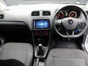 Volkswagen Polo Vivo hatch 1.4 - Image 8