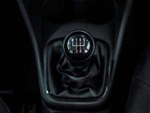 Volkswagen Polo Vivo hatch 1.4 Life - Image 10