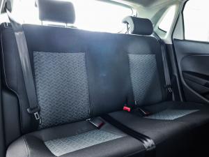 Volkswagen Polo Vivo hatch 1.4 Life - Image 18