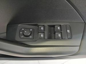 Volkswagen T-Cross 1.0TSI Life - Image 15