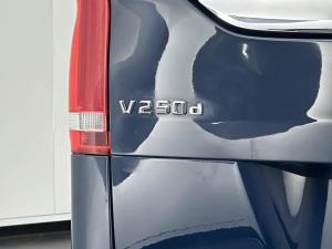 Mercedes-Benz V250 Bluetec Avantgarde automatic - Image 8