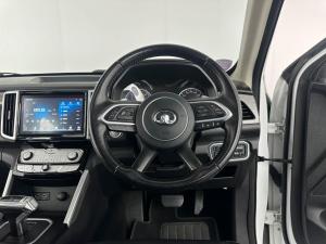 GWM P-SERIES 2.0TD DLX 4X4 automatic D/C - Image 15