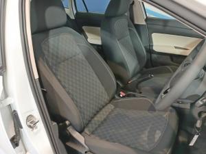 Volkswagen Polo sedan 1.6 auto - Image 9