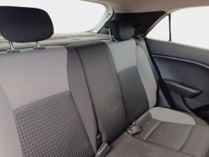 Hyundai i20 1.2 Motion - Image 11