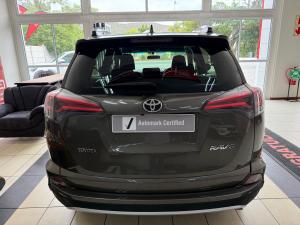 Toyota RAV4 2.0 GX auto - Image 5