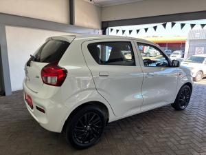 Toyota Vitz 1.0 XR manual - Image 2