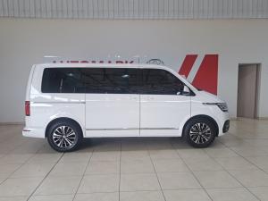 Volkswagen Caravelle 2.0BiTDI Highline 4Motion - Image 4
